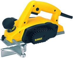 Рубанок электр. DeWalt DW 680