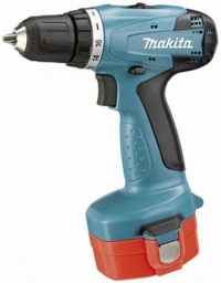 Дрель аккум. Makita 6281 DWAE