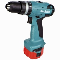 Аккумуляторная ударная дрель-шуруповерт MAKITA 8271DWAE